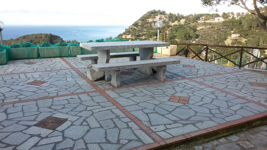 Villetta Panoramica 마르차나 외부 사진